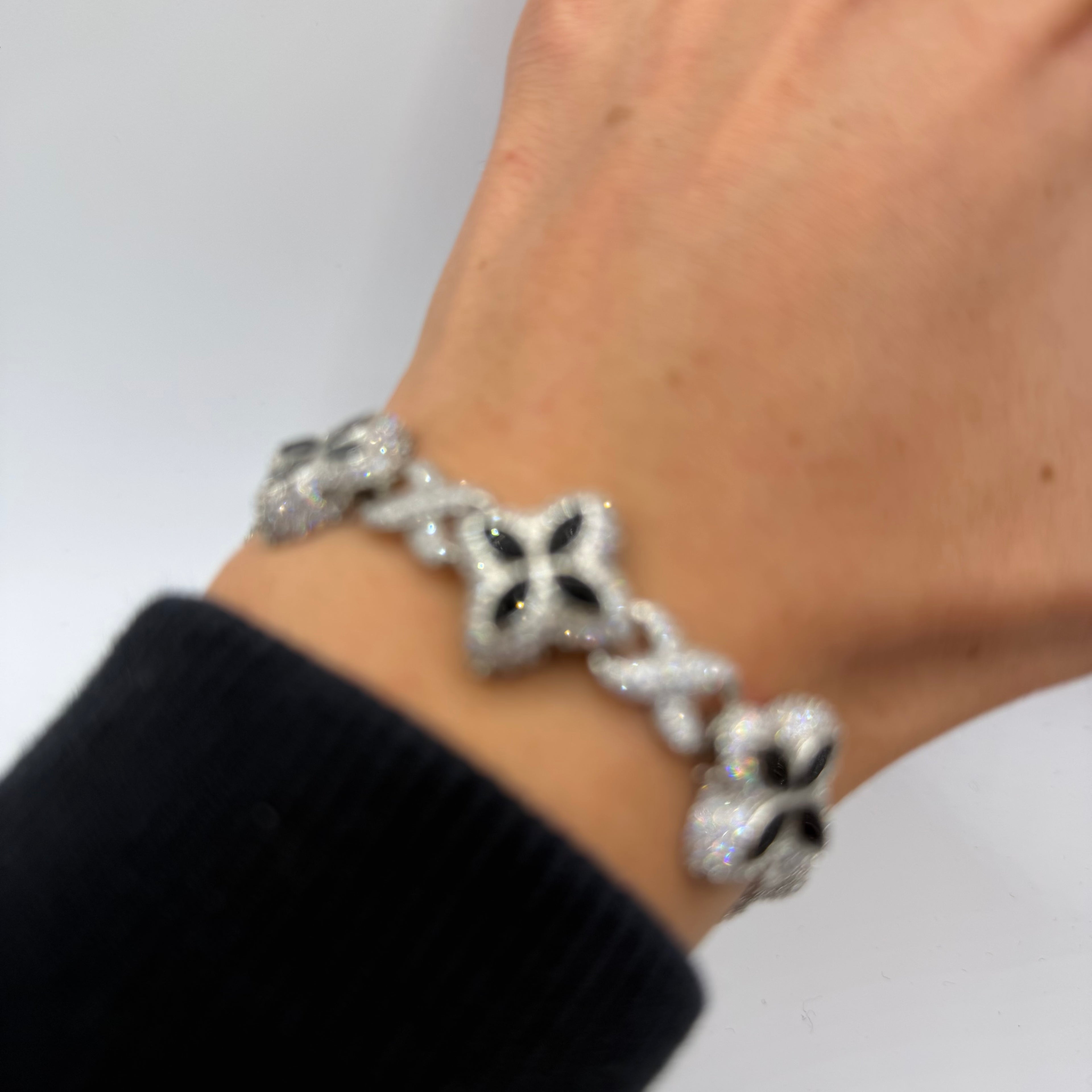 Flower Bracelet Silver Black – Bransoletka Cyrkonie