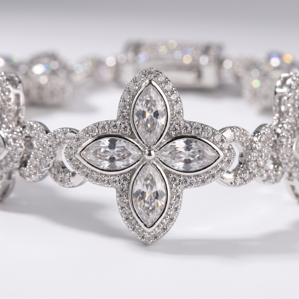 Flower Bracel Silver white