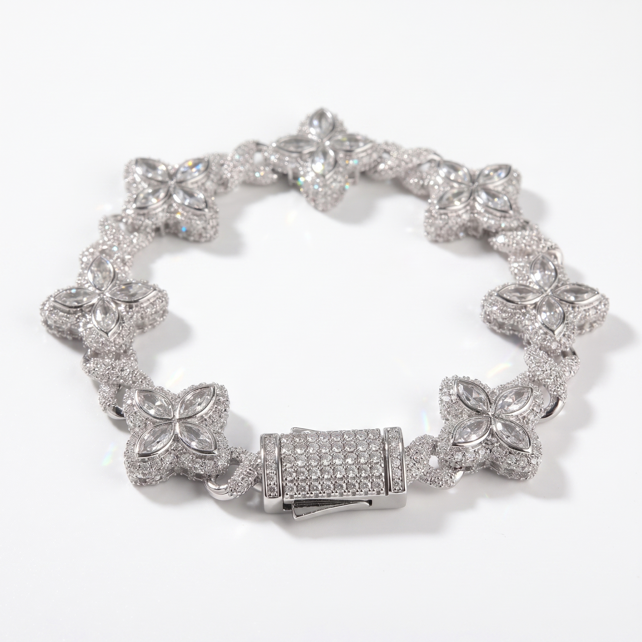 Flower Bracel Silver white